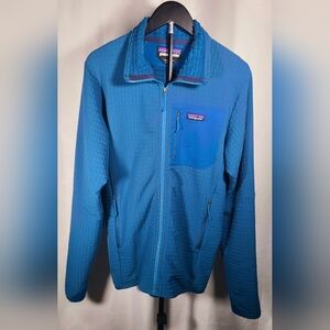 Patagonia Men's Teal Performance Jacket